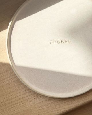 Nová “Pomalá” kolekce keramiky už brzy! ✨ Pokaždé když zpomalíme, vracíme se k sobě…toto jsem si zapsala dva roky zpět,...